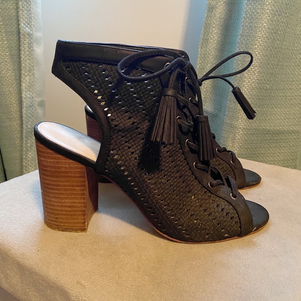 Jessica Simpson Heels